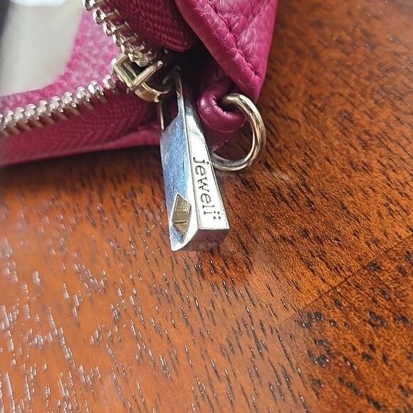 Wallet Thirty-One wallet pebble faux leather zip coin cash cards chic magenta - Picture 8 of 16